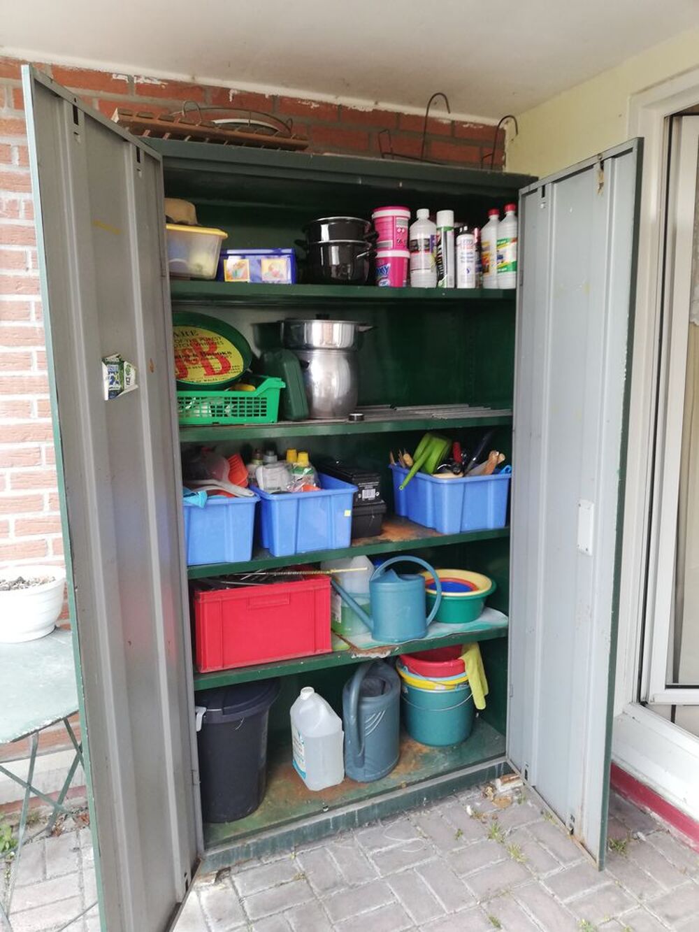 Armoire m&eacute;tallique Meubles