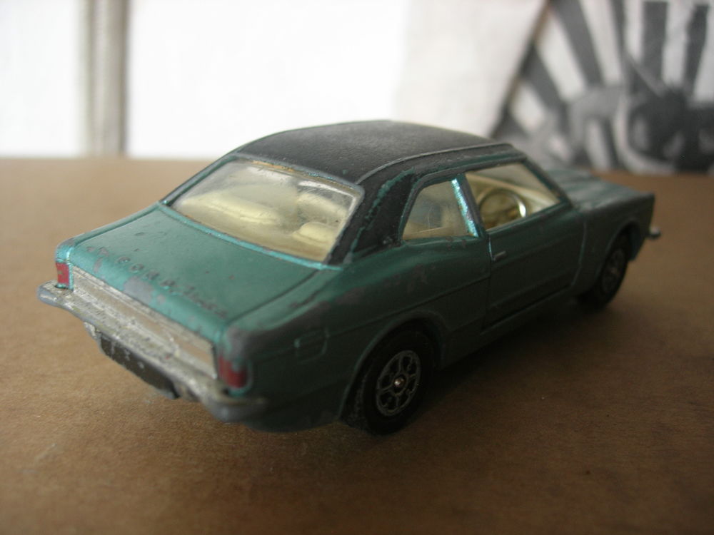 Ford Consul Cortina GTX 1/43 Gorgi toys 