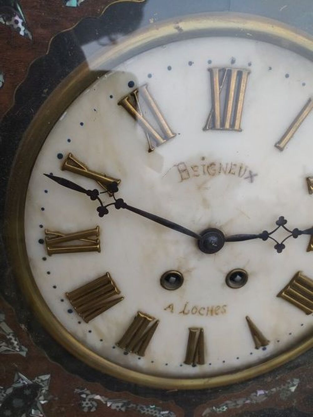 Ancienne Pendule Napol&eacute;on III Marqueterie de Nacre Loches
