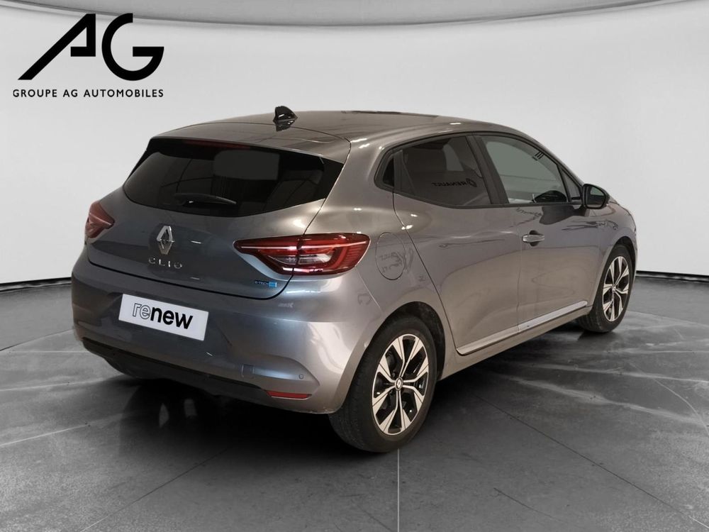 Clio V Clio E-Tech hybride 145 Evolution 2023 occasion 08000 Charleville-M&eacute;zi&egrave;res