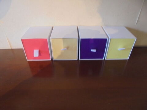 Lot de 4 boites  dcorer 4 Tours (37)
