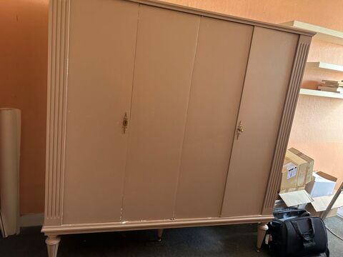 Grande armoire et son lot de chevets Sartrouville (78)