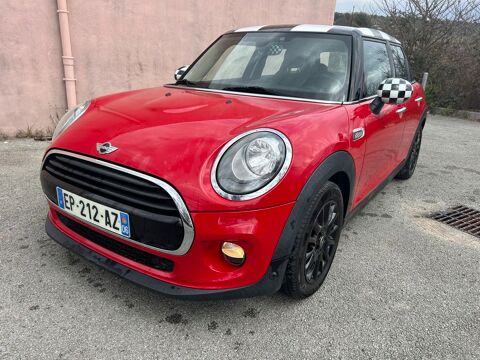 Mini Cooper Hatch 5 Portes 136 ch Finition Chili 2017 occasion Nice 06000