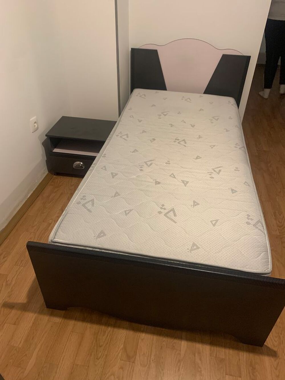Chambre fille compl&egrave;te Meubles