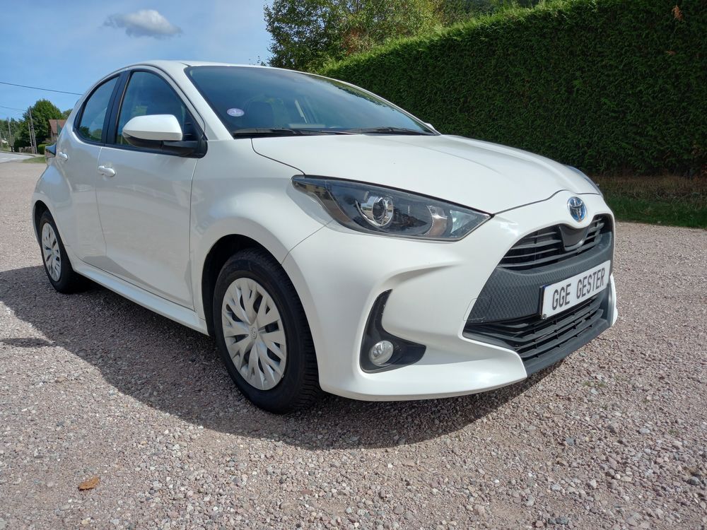 Yaris STE 1.5 HYBRIDE DYNAMIC BUSINESS GPS CAMERA 2 PLACES 43345KM 2023 occasion 88220 Urim&eacute;nil