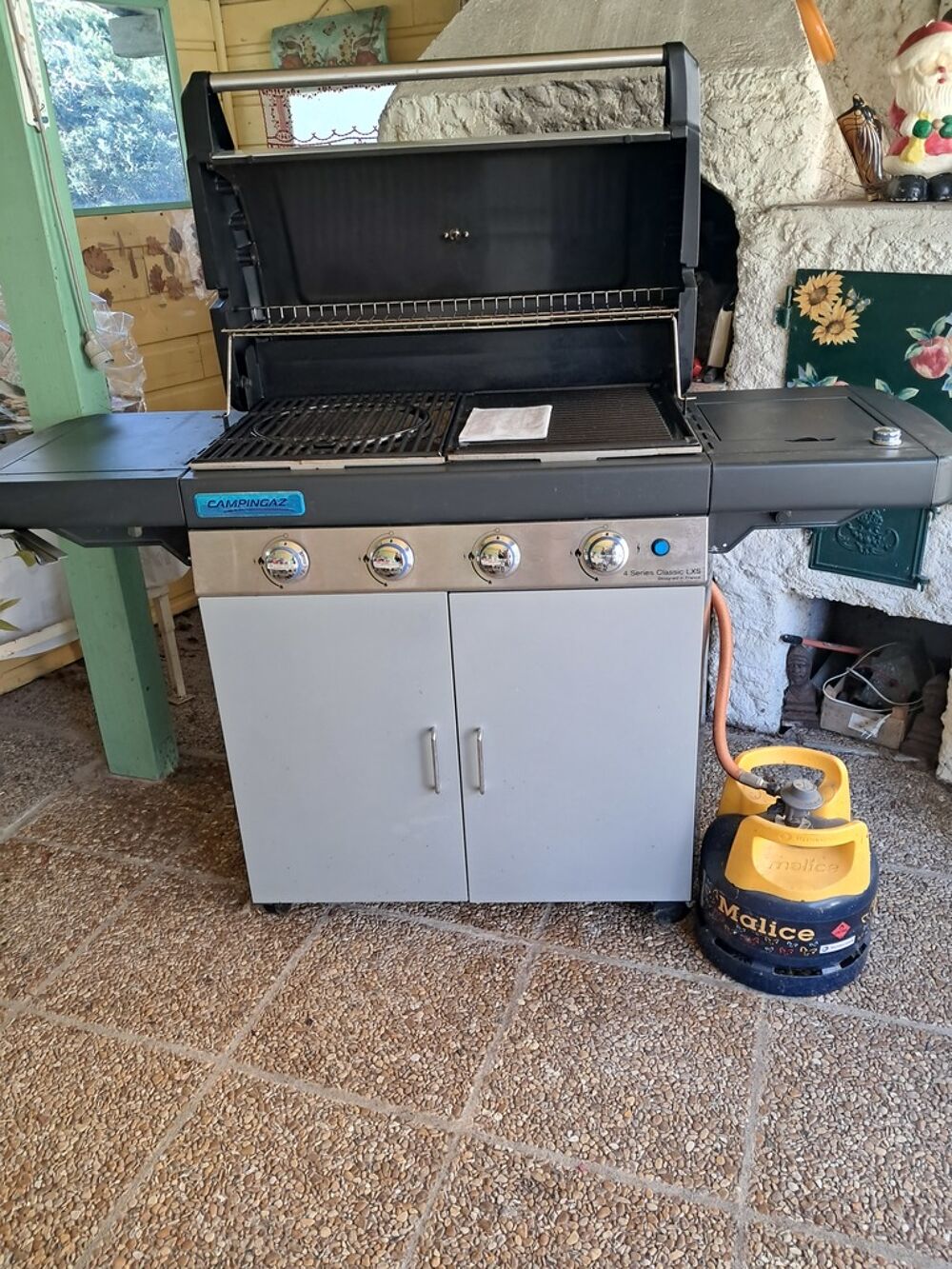 Barbecue &agrave; gaz Campingaz inox Jardin