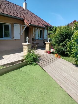  Maison à louer 4 pièces 93 m² Aoste