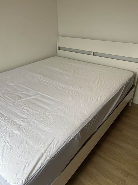 ? Lit IKEA HVG 160x200 cm (Matelas + Sommier) 300 Angers (49)