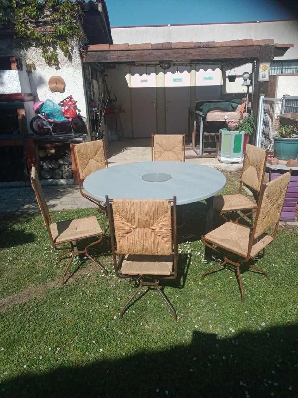 table+chaises Meubles