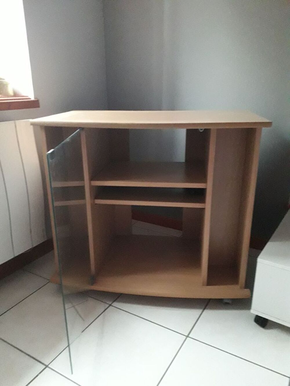 Meuble t&eacute;l&eacute; Meubles