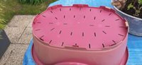   corbeille plastic pour chien 