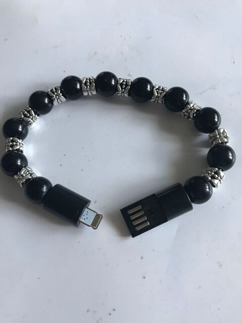 bracelet câble chargeur 18 Champagnolles (17)