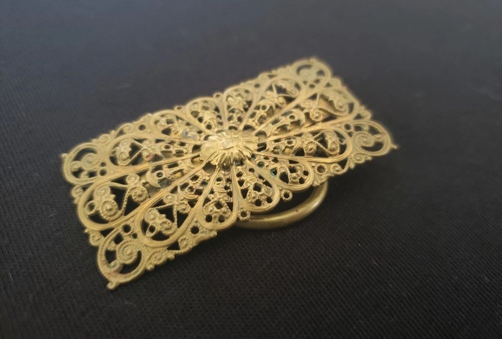 Pince &agrave; foulard filigrane art nouveau Bijoux et montres