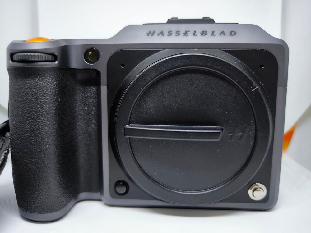 Hasselblad X1D II bo&icirc;tier nu Photos/Video/TV