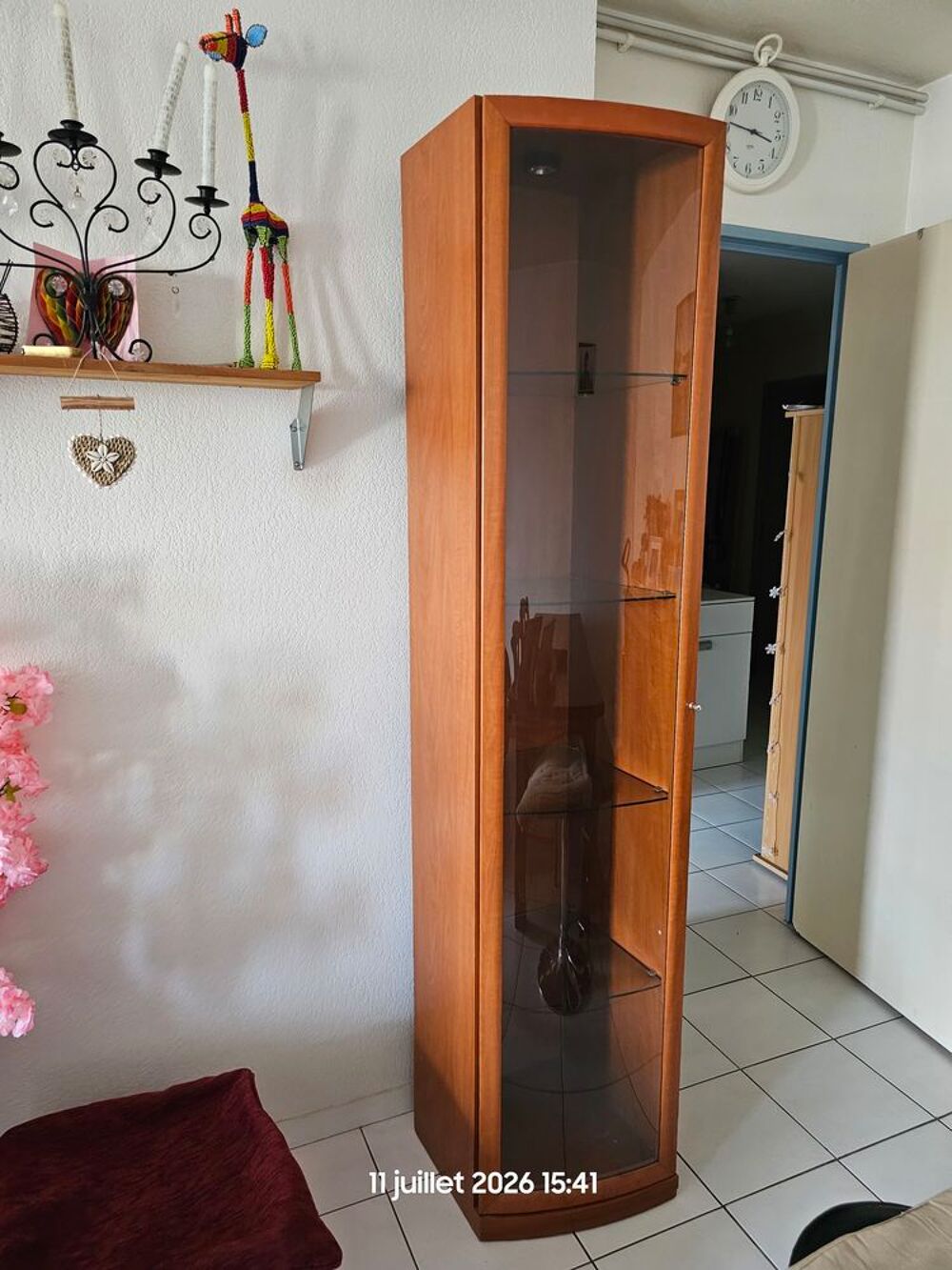 VITRINE COLONNE EN MERISIER . Meubles