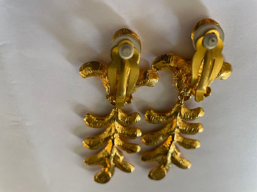 BO Boucles d'Oreilles pendante dor&eacute; feuille palmier strass c Bijoux et montres