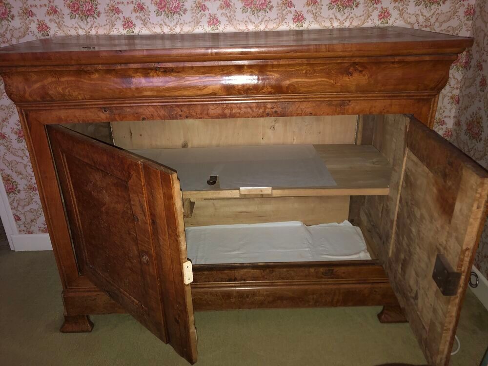 commode ancienne en noyer Meubles