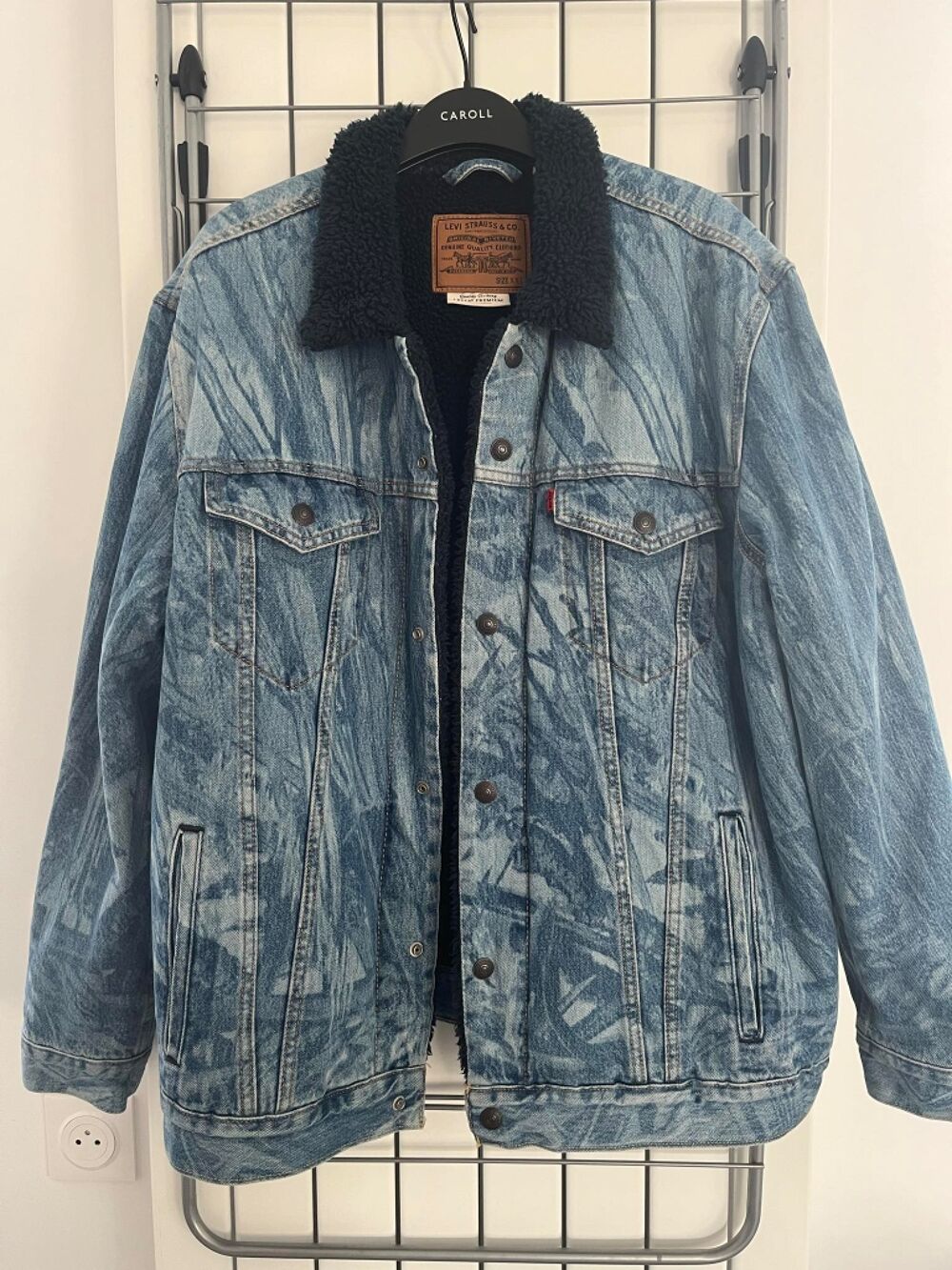 veste en jeans fourr&eacute;es Vtements