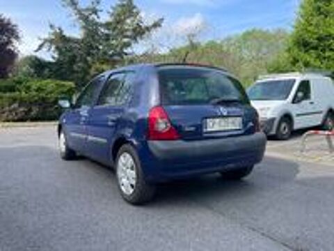 Clio II Clio 1.2i Authentique 2003 occasion 95610 Éragny