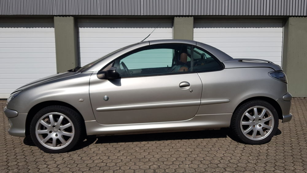 206 CC 1.6i 16V Roland Garros 2004 occasion 41500 Cour-sur-Loire