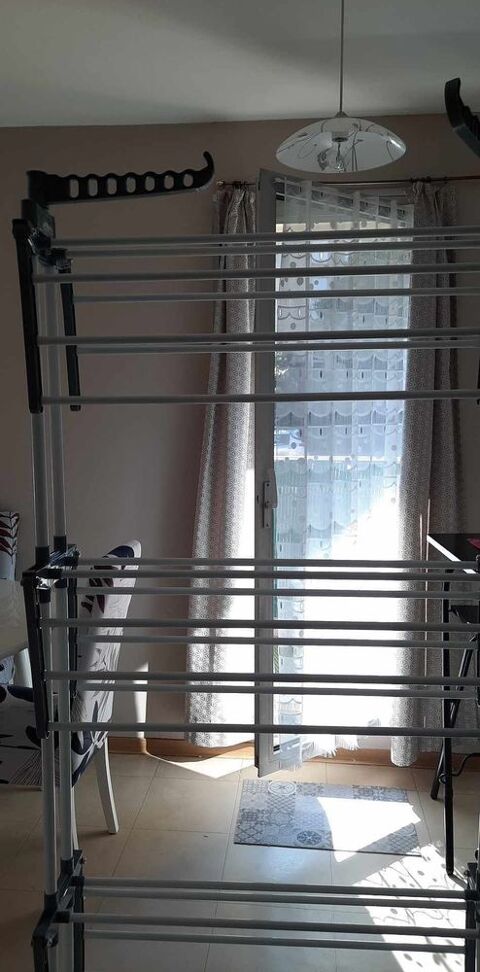 schoir  linge. 20 Antibes (06)