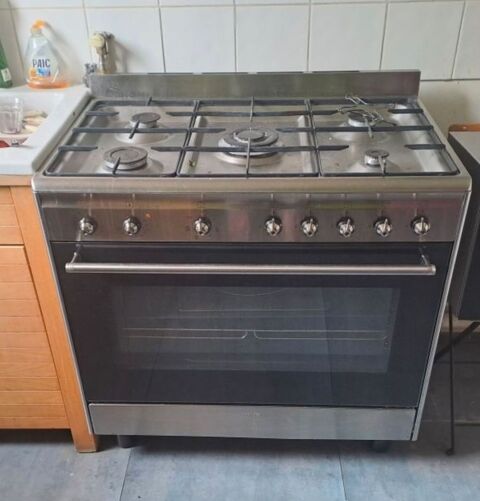 EXCEPTIONNEL: Cuisinire gaz et lectrique marque MEG 650 Paris 1 (75)