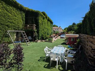  Ferme  vendre 10 pices 380 m