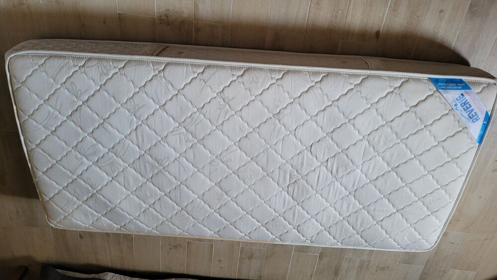 Matelas + sommier Meubles