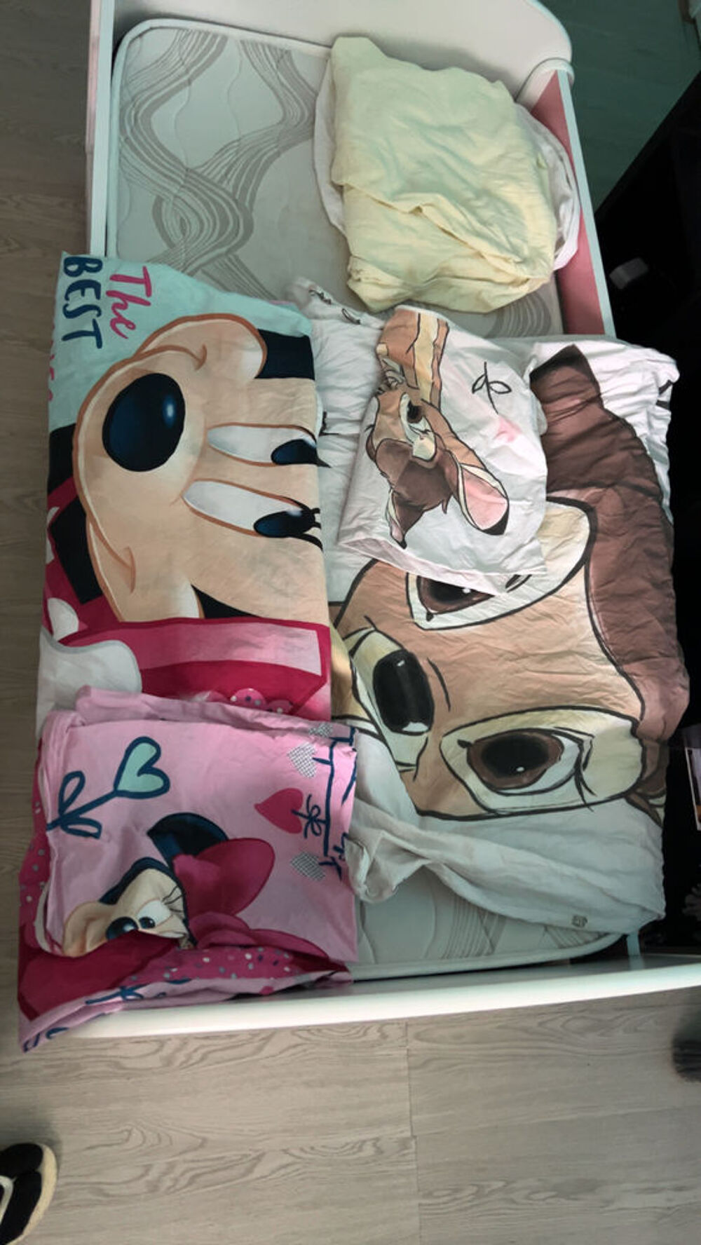 Lit enfant avec rangement, lattes et matelas ( 2 draps + 2 t Mobilier enfants