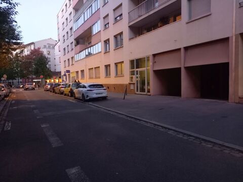  Parking / Garage  louer 13 m