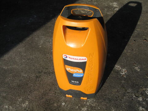 Bouteille de gaz butane SHESHA Totalgaz 10 Saint-Chamond (42)