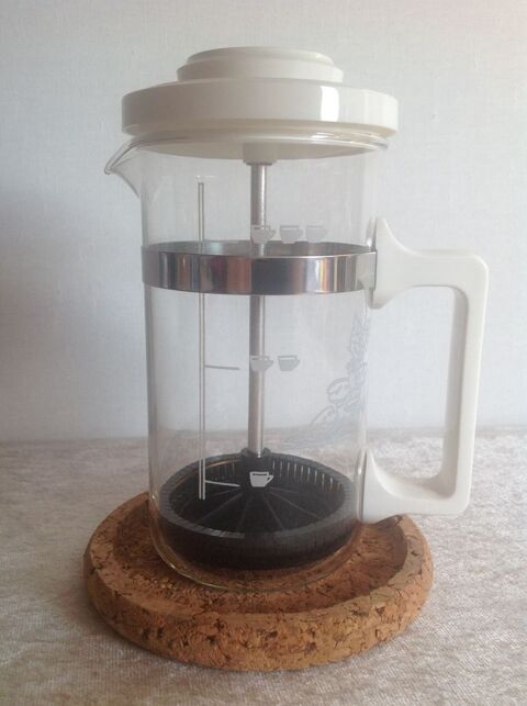 CAFETI�RE TH�I�RE MANUELLE � PISTON & PLATEAU LI�GE Envoi po 9 Tr�gunc (29)