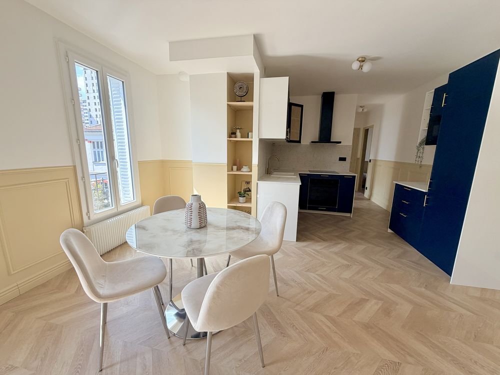 Vente Appartement 3 pièces 66 m² HYPER CENTRE - entièrement rénové Suresnes