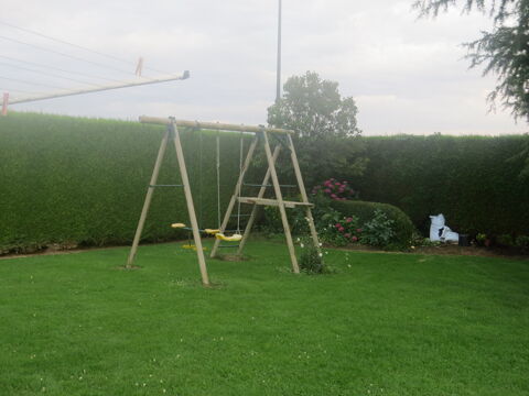 balanoire pour enfants 40 Esteville (76)