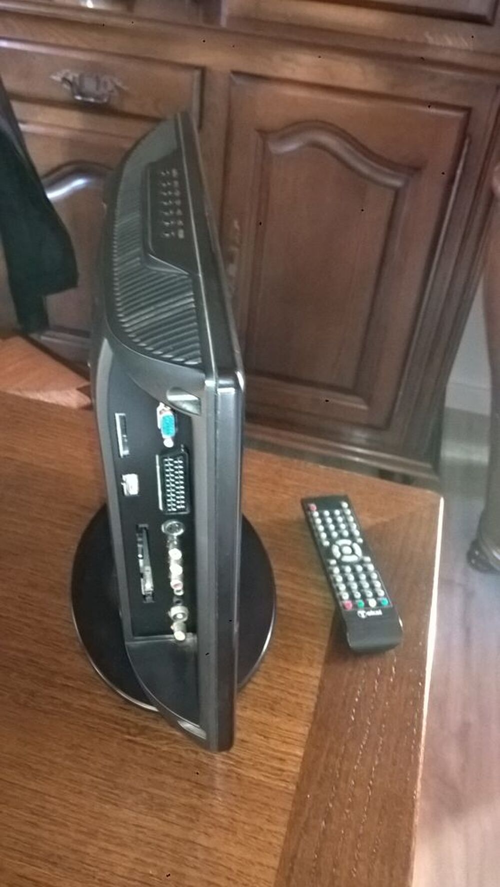 TV LECTEUR DVD TOKAI ECRAN PLAT Photos/Video/TV