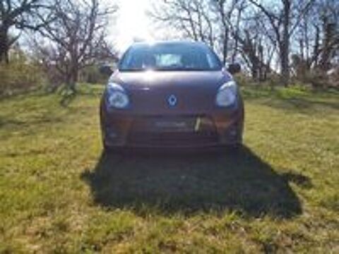 Twingo RENAULT TWINGO II 1.2 LEV 16v 75 eco2 Initiale Euro 5 2010 occasion 38080 Saint-Marcel-Bel-Accueil