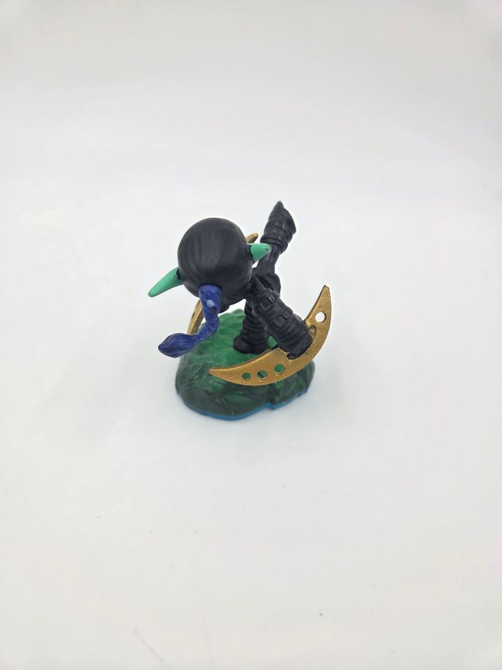 Figurine Skylanders Swap Force Stealth Elf (model 84749888) Consoles et jeux vidéos