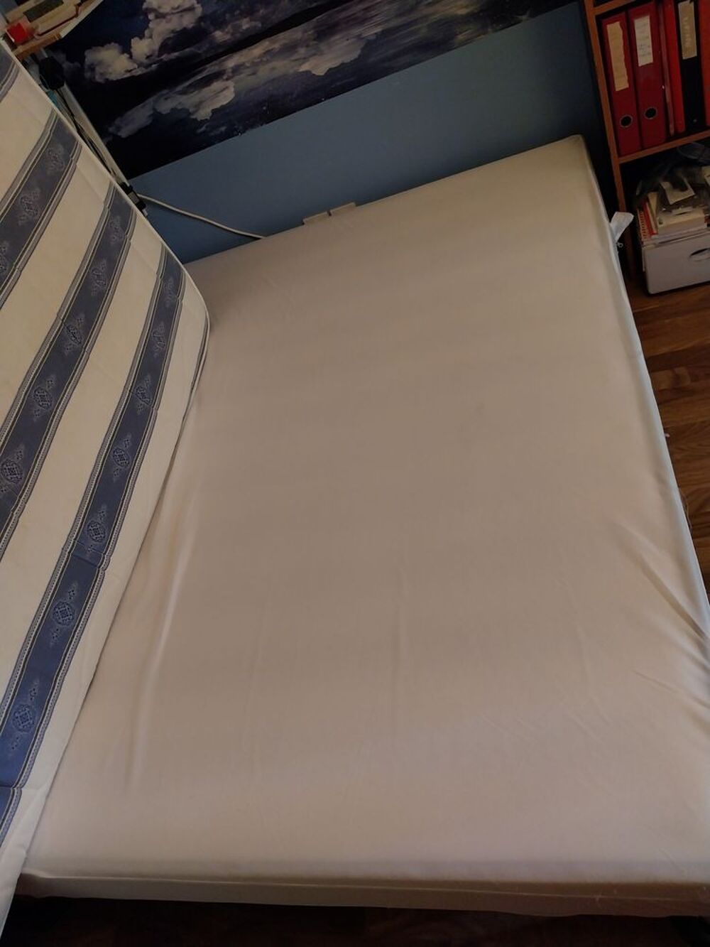 matelas + sommier tapissier Meubles