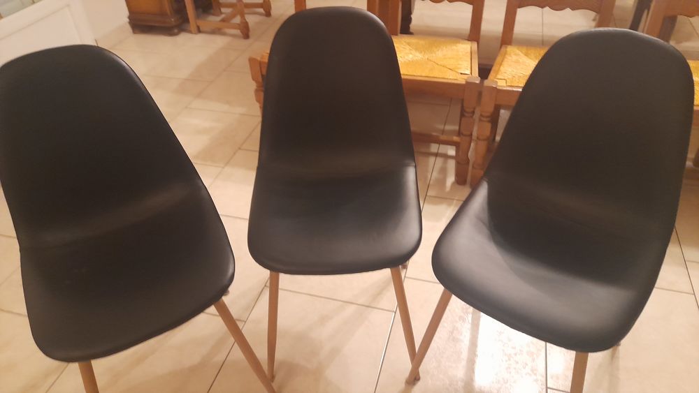 6 chaises de marques Meubles