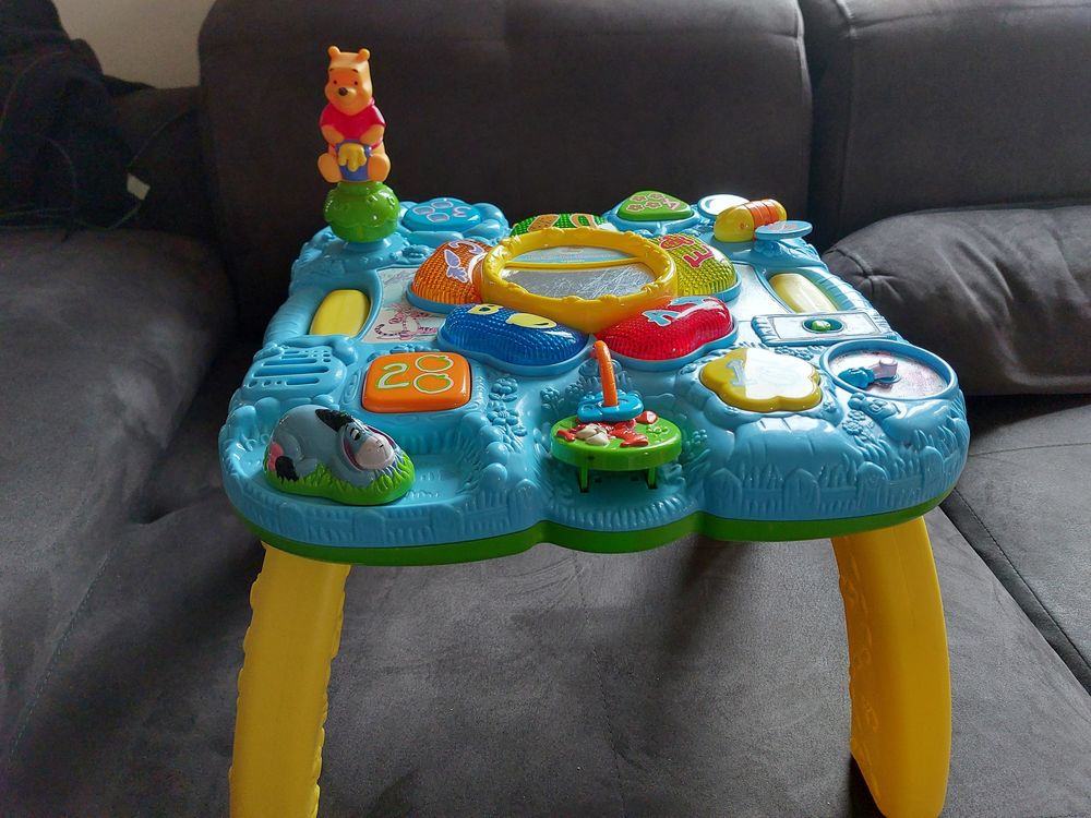 Table d'activit&eacute; Winnie l'ourson Jeux / jouets