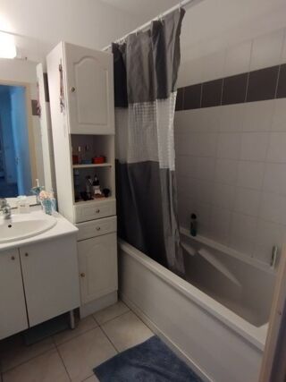  Appartement à louer 2 pièces 65 m² Saint-julien-en-genevois