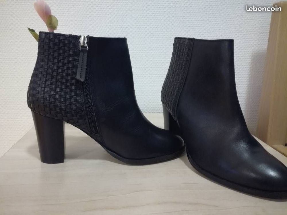 Chaussures neuves et &eacute;l&eacute;gantes pour femme Chaussures