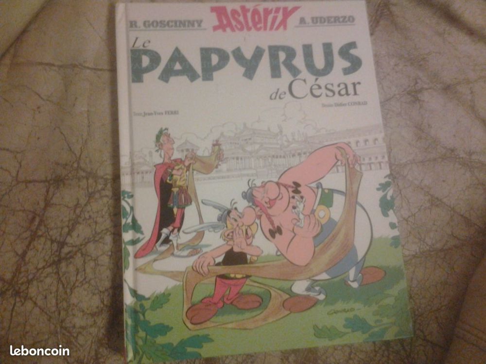 bd asterix le papyrus de cesar Livres et BD