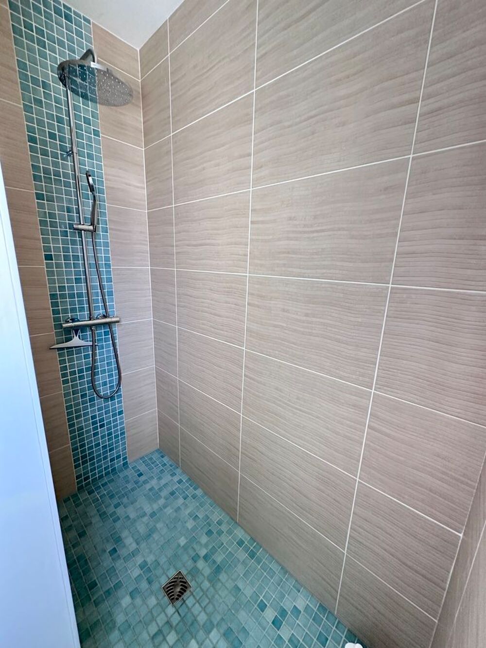 Vente Maison Maison de plain-pied 2 chambres 94 m2 à CORME-ECLUSE 17600 Corme-Écluse