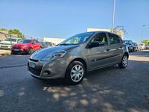 Clio III 1.2 16V 75 eco2 Expression Clim Euro 5 2012 occasion 34690 Fabr&egrave;gues