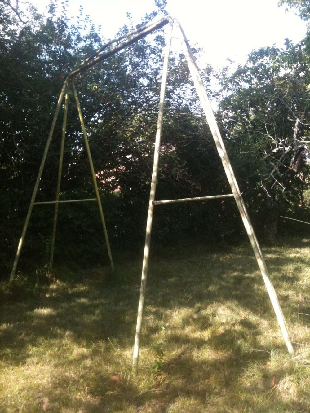 Grand portique m&eacute;tallique de jardin/parc/balan&ccedil;oire/anneau Jeux / jouets
