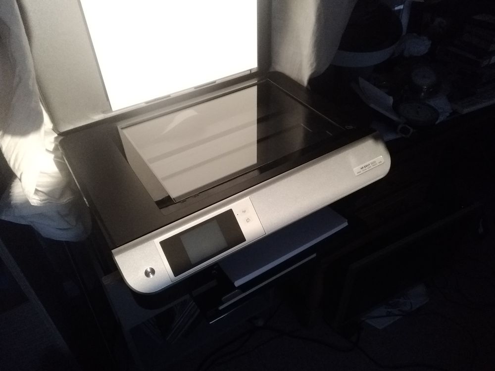 imprimante HP ENVY 5530 print - scan - copy - photo - web Matériel informatique