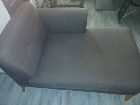 M�ridienne marron. 1,50 m par 90. 50 Fr�jus (83)