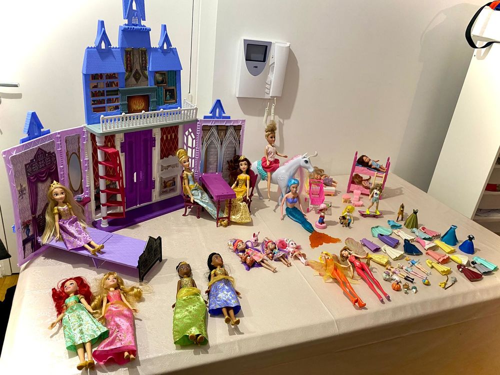 LOTS DE JOUETS, JEUX &Eacute;LECTRONIQUES ET TABLETTE Jeux / jouets