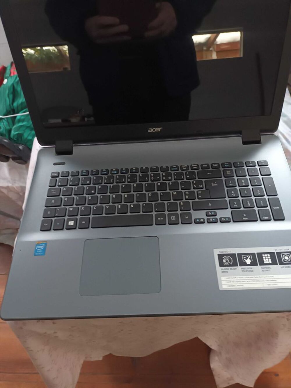 ordinateur Matériel informatique